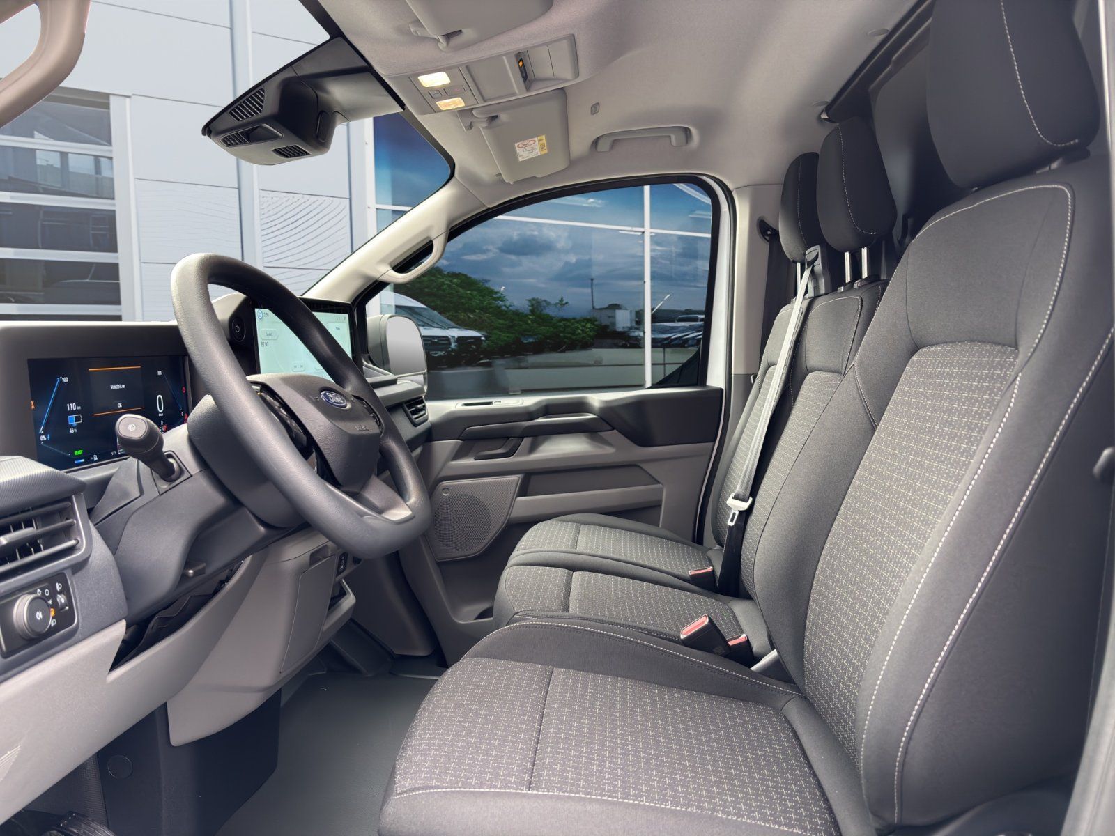 Fahrzeugabbildung Ford Transit Custom eMotor E 320 L1 Trend RWD