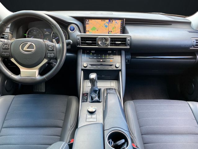 Lexus IS 300