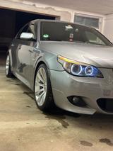 BMW Bmw E60 550i M-Paket ab Werk Styling 166 - BMW 550 aus 2006: 550i