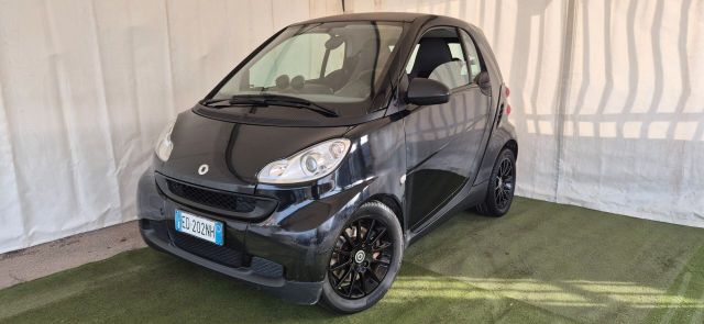 Smart SMART FORTWO COUPE MHD 1.0 71CV BENZ/GPL 04/2010