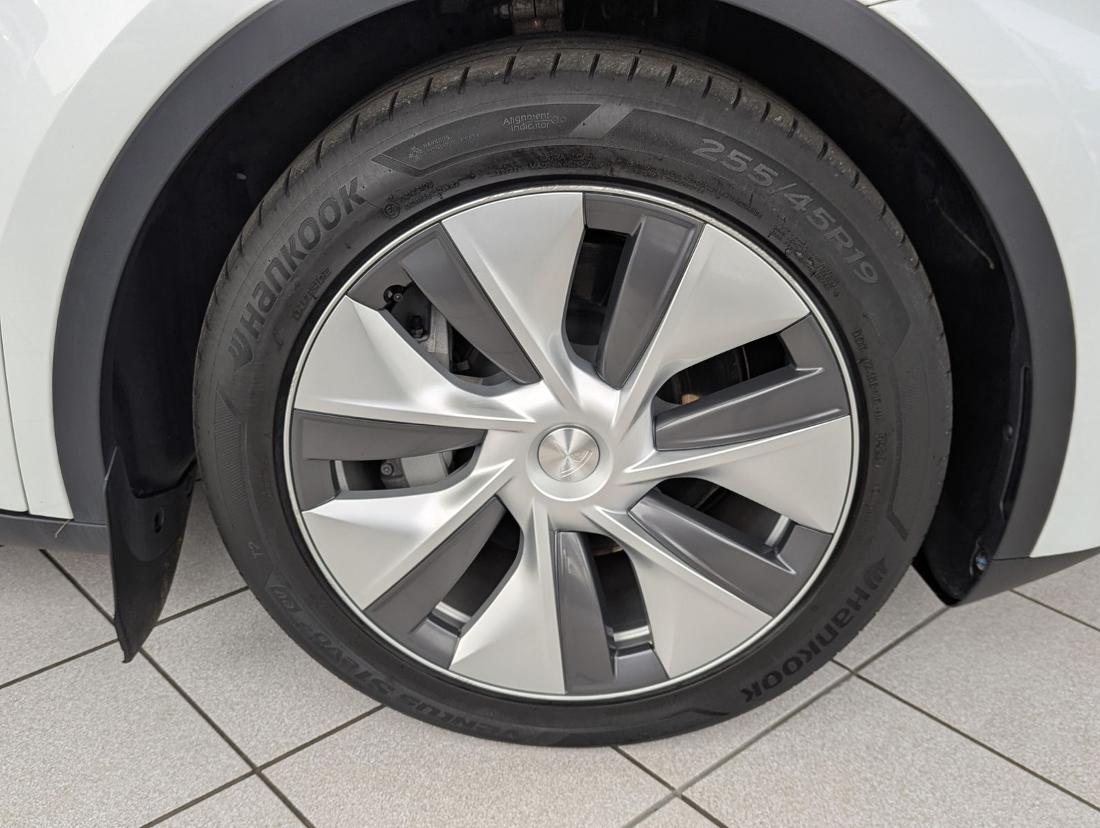 Tesla Model Y Long Range Dual AWD EAP AHK SOH-93,7% foto 11