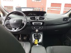 Fahrzeugabbildung Grand Scenic III BOSE Edition 1.2 TCe 130