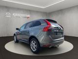 Volvo XC60 Momentum AWD +PANORAMA+KAMERA+LEDER+ - gebrauchte Volvo SUV & Geländewagen