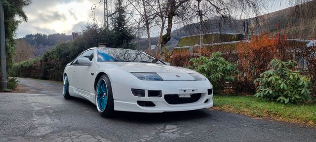 Nissan 300 ZX Z32 Tüv neu 