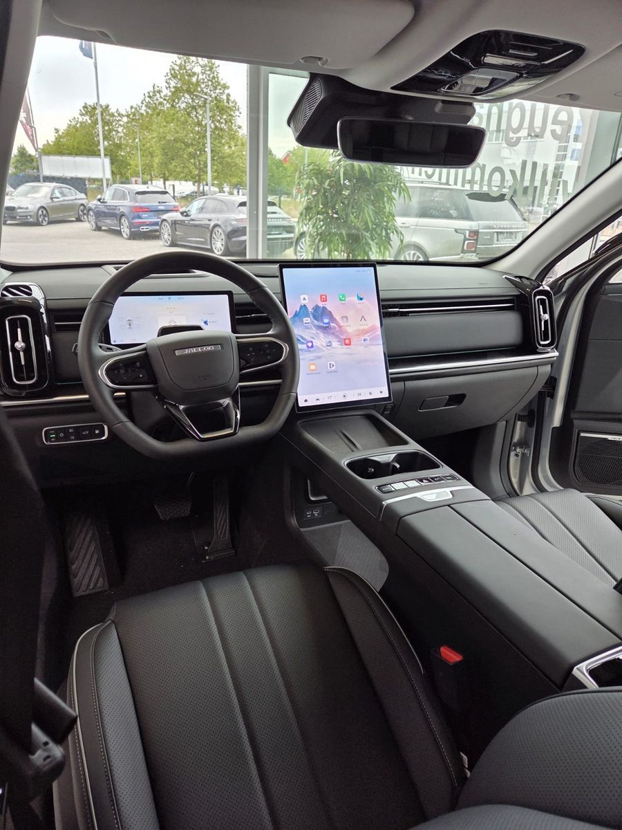 Fahrzeugabbildung JAECOO 7 1.5 TGDI PHEV 255 kW Exclusive/sofort