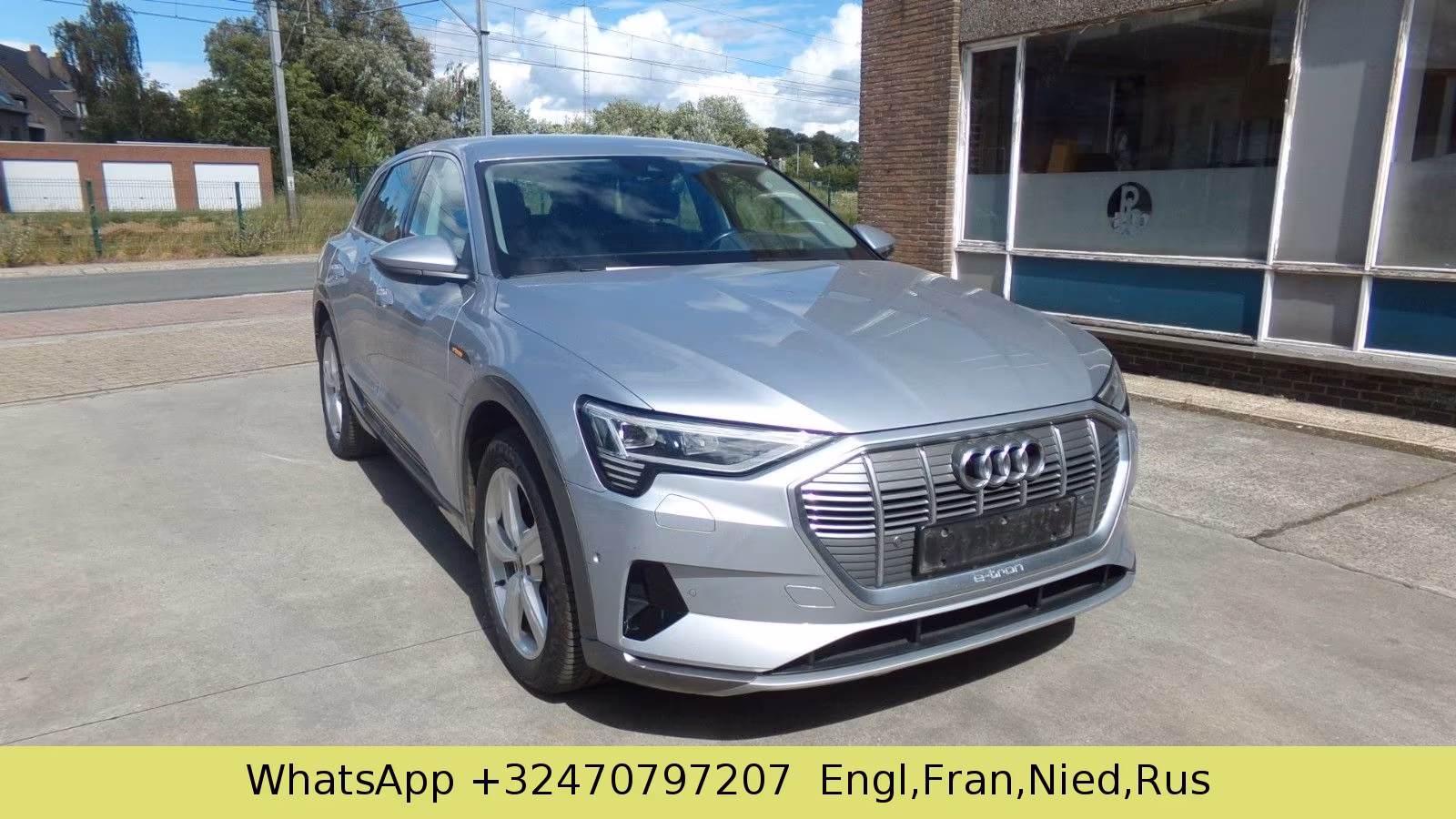 Audi E-tron 55 QUATTRO, LEDER, 1HAND, netto-21400 eur