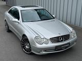 Mercedes-Benz CLK 500 AVANTGARDE*STANDHEIZ.*AUT*LEDER* - gebrauchte Mercedes-Benz CLK 500 aus dem Jahr 2002