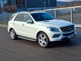 Mercedes-Benz ML 350 CDI BlueTec sehr gepflegt Vollaustattung - Mercedes-Benz ML 350: Bluetec