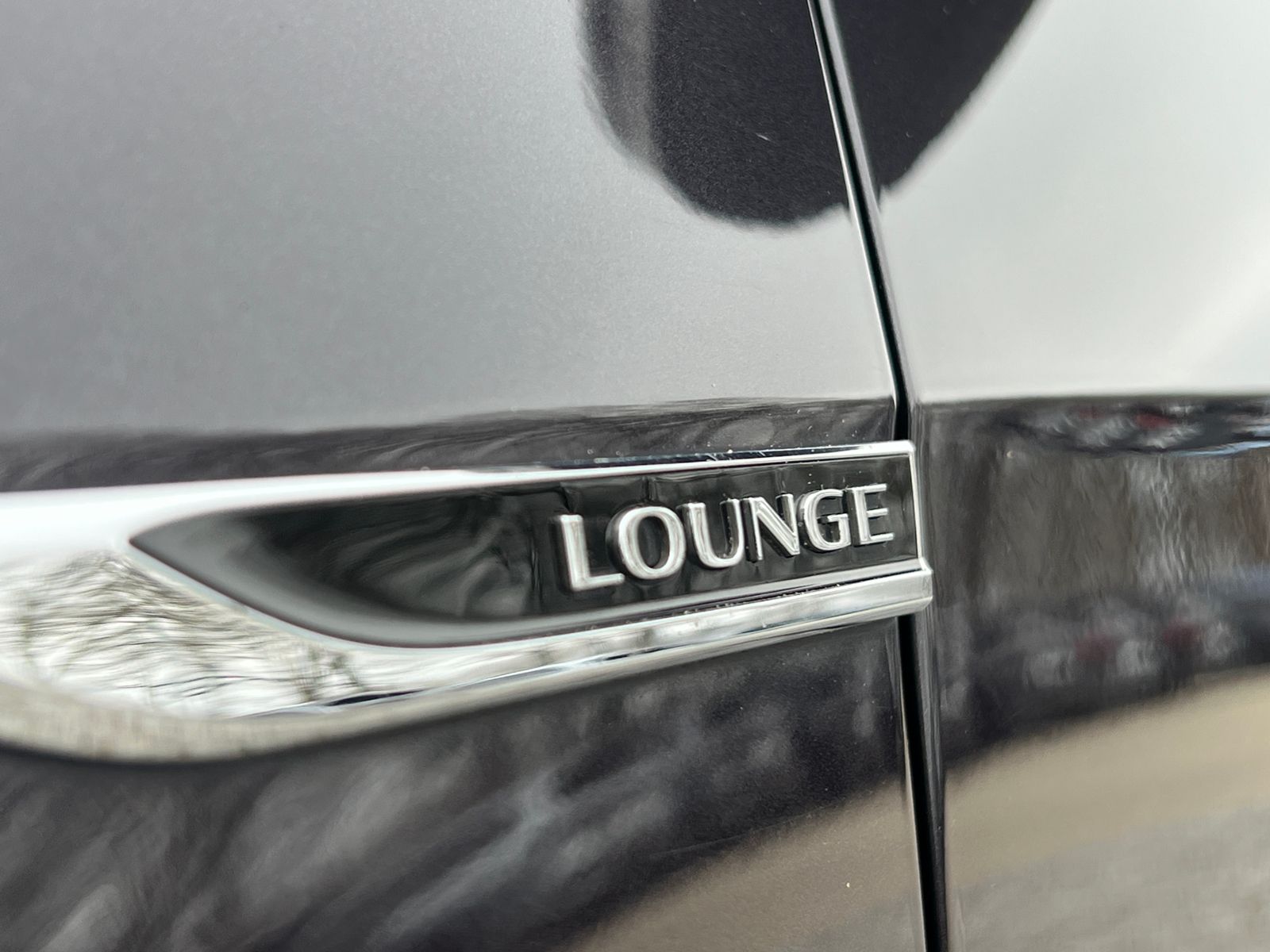 Fahrzeugabbildung Volkswagen Golf VII R-Line 1.4 TSI DSG Lounge *AHK, Navi, P