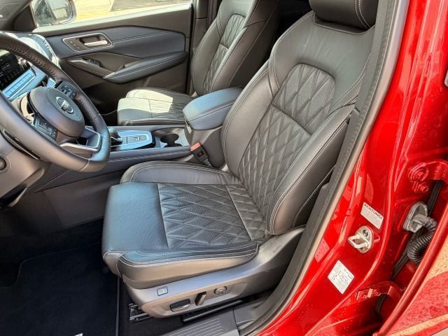 Fahrzeugabbildung Nissan Qashqai 1.3 DIG-T Tekna+ Xtronic*Leder*LED*20`