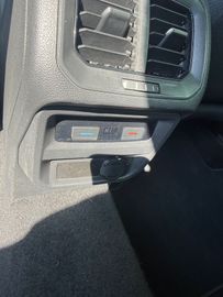Volkswagen Tiguan - 7