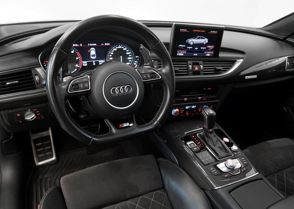 Audi S7