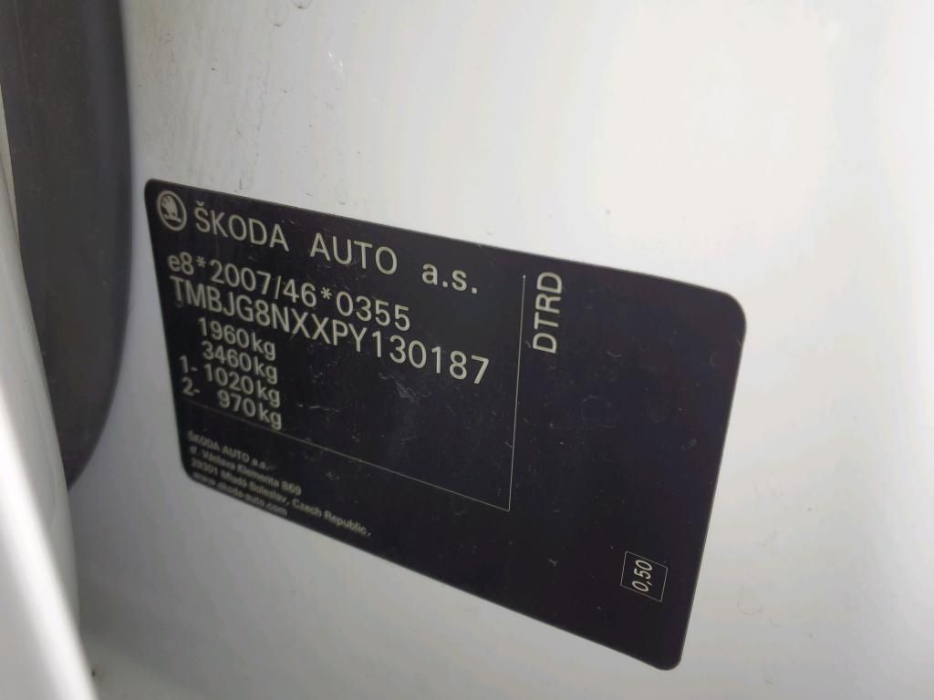 Skoda Octavia Combi Style 2.0 TDI AHK*Tempo*NAV*PDC*SH
