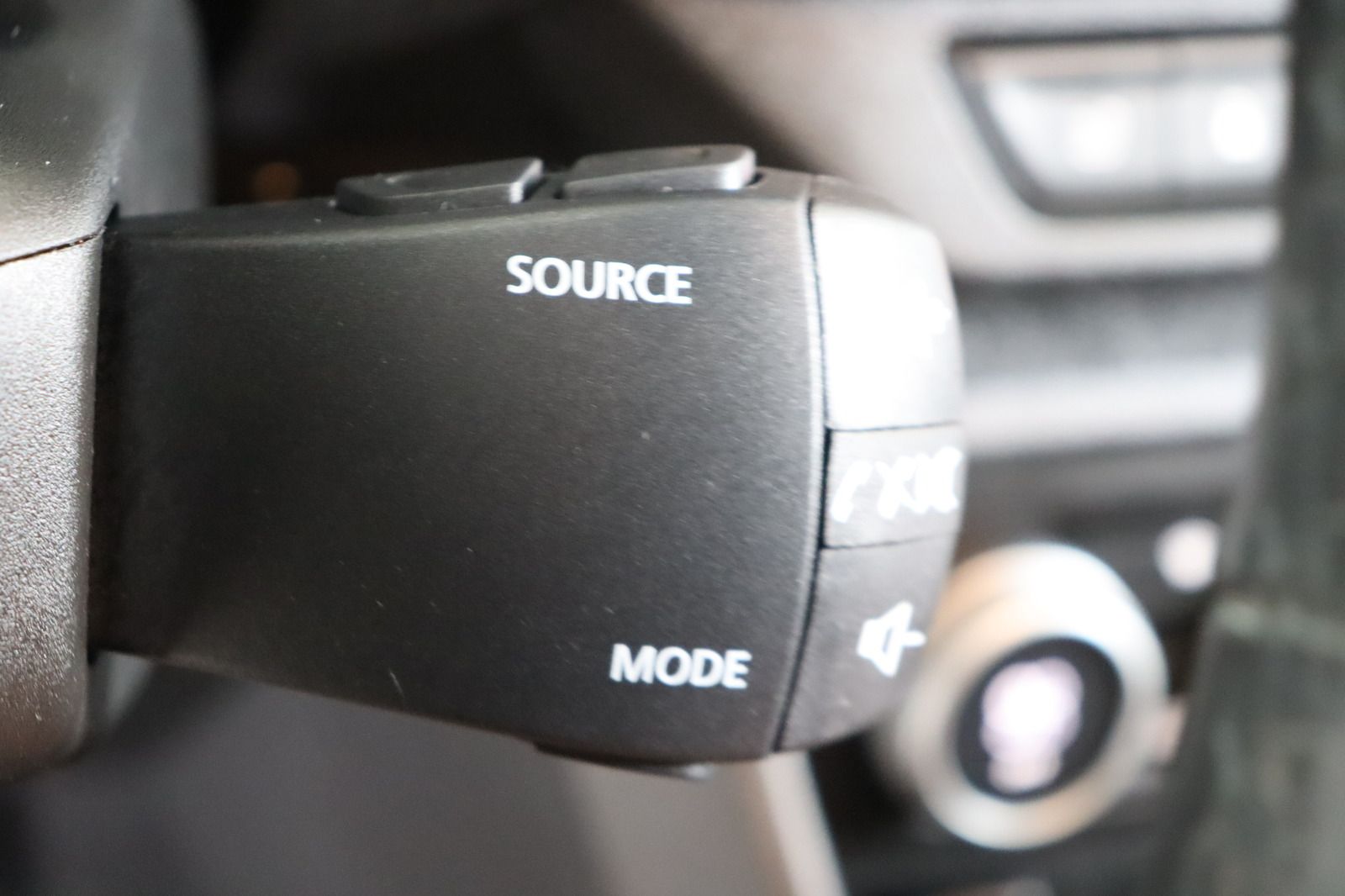 Fahrzeugabbildung Ford Grand C-Max 1.0 Cool & Connect * Navi * SHZ HU/A