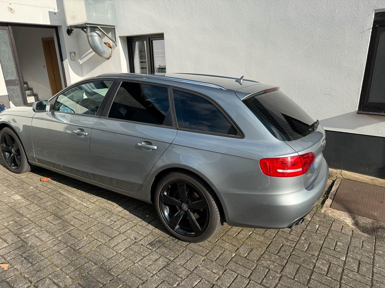 Audi A4 2011 — двигун 143 HP (105kW)