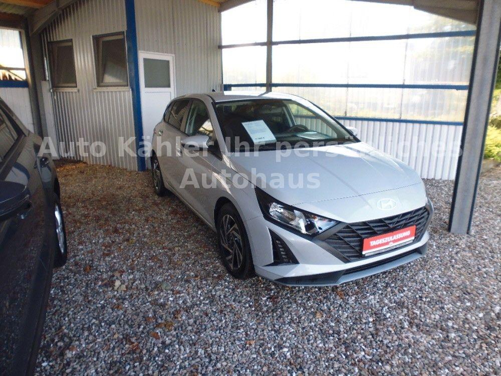 Hyundai i20 1.2 Select Tageszulassung