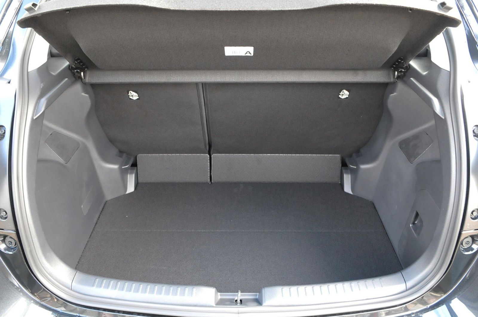 Mazda 2 Hybrid - Bild 34