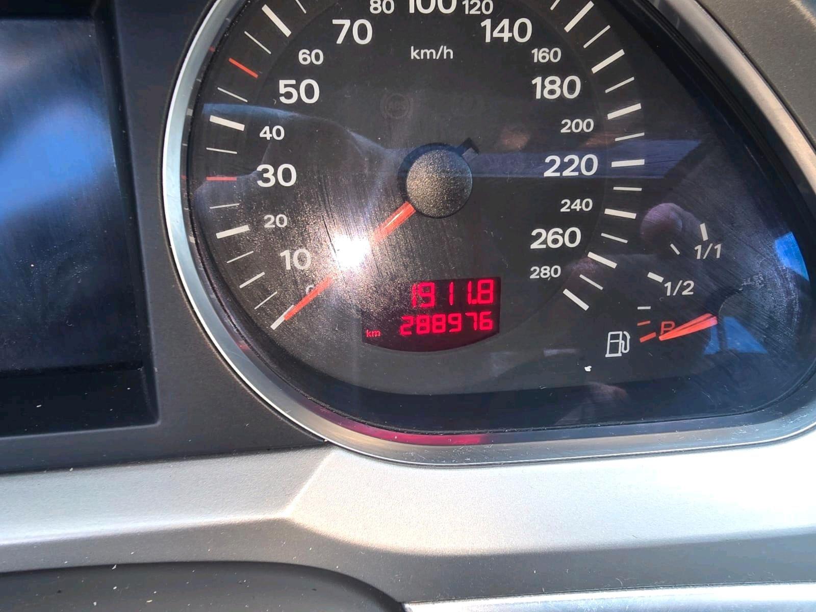 Audi A6 2006 — photo 11