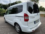 Ford Tourneo Courier 1.5 TDCi 74kW Trend - Ford Tourneo Courier aus 2021