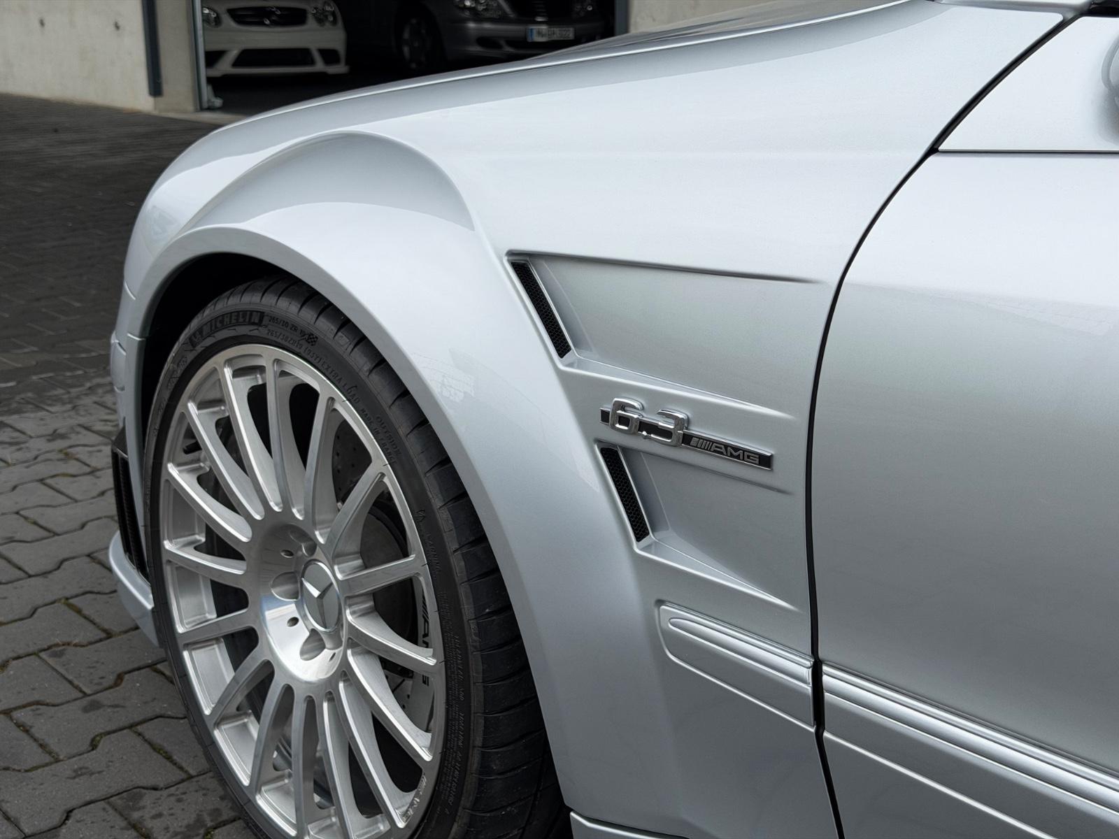 Mercedes-Benz CLK 63 AMG Black Series - 2 Hand - Deutsche Erst