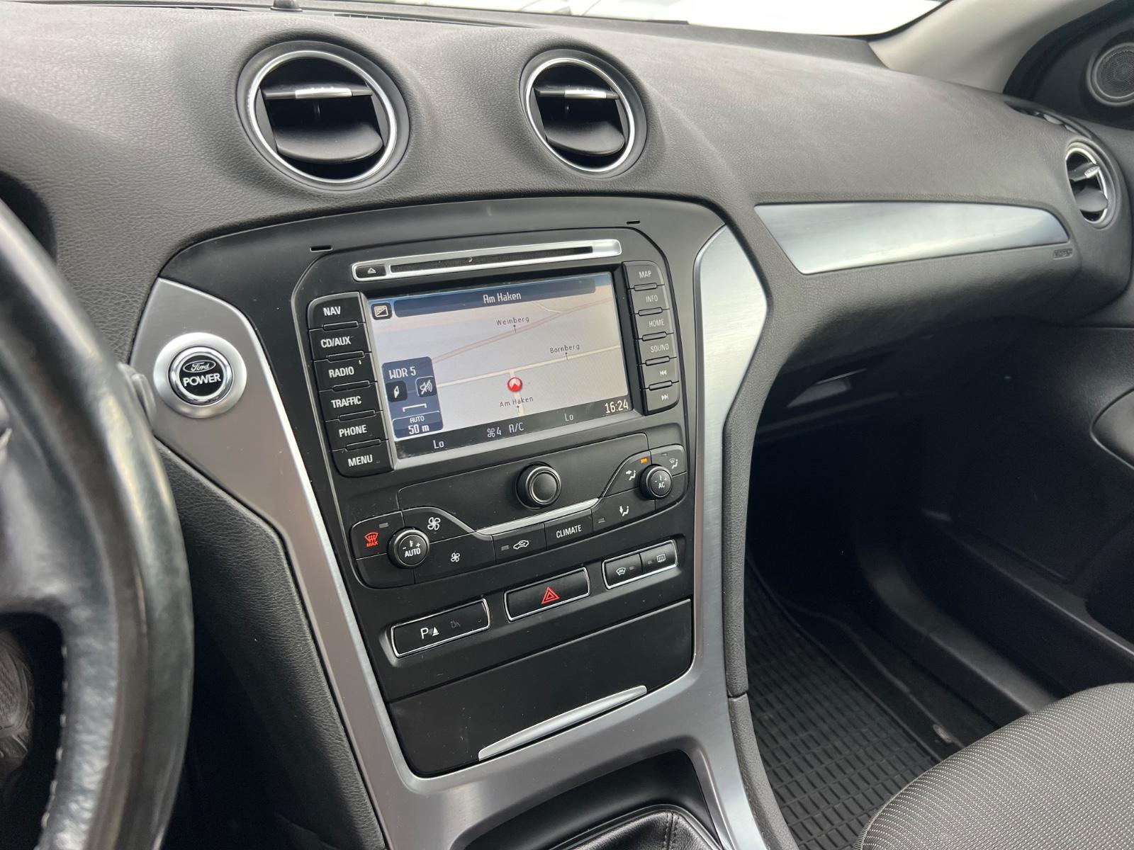 Ford Mondeo 2012 — photo 9