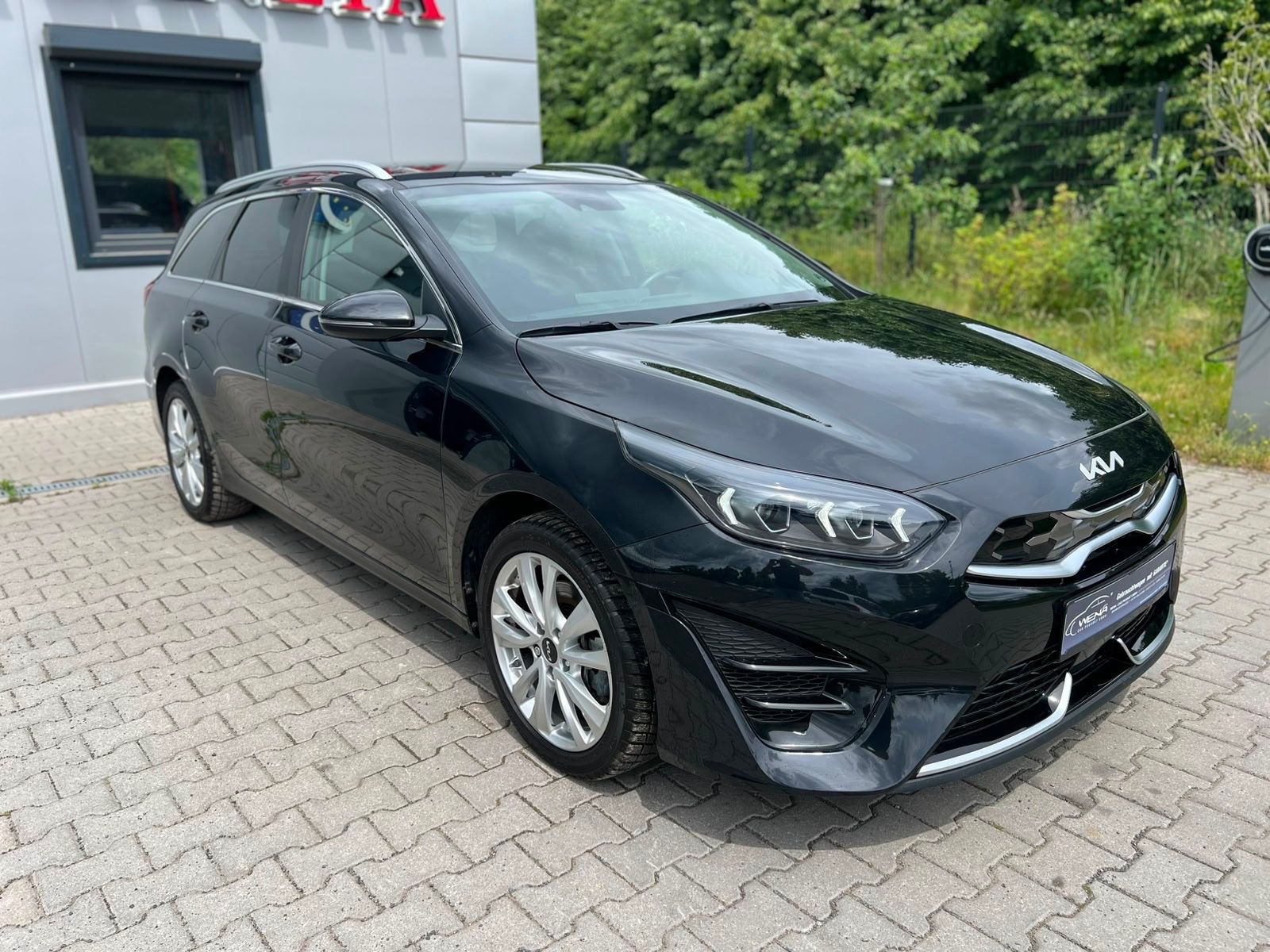 Kia cee'd Sportswagon Plug-in Hybrid Platinum Editio imagem 3