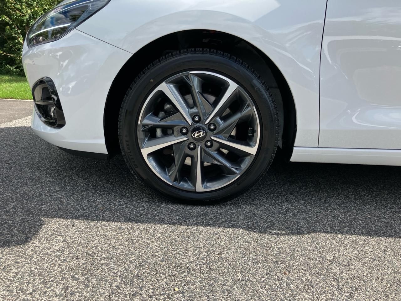 Fahrzeugabbildung Hyundai i30 ADVANTAGE LED*SHZ*LHZ*NAV*USB*CARPL