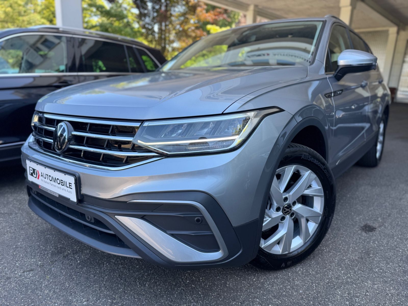 Volkswagen Tiguan Allspace - 1