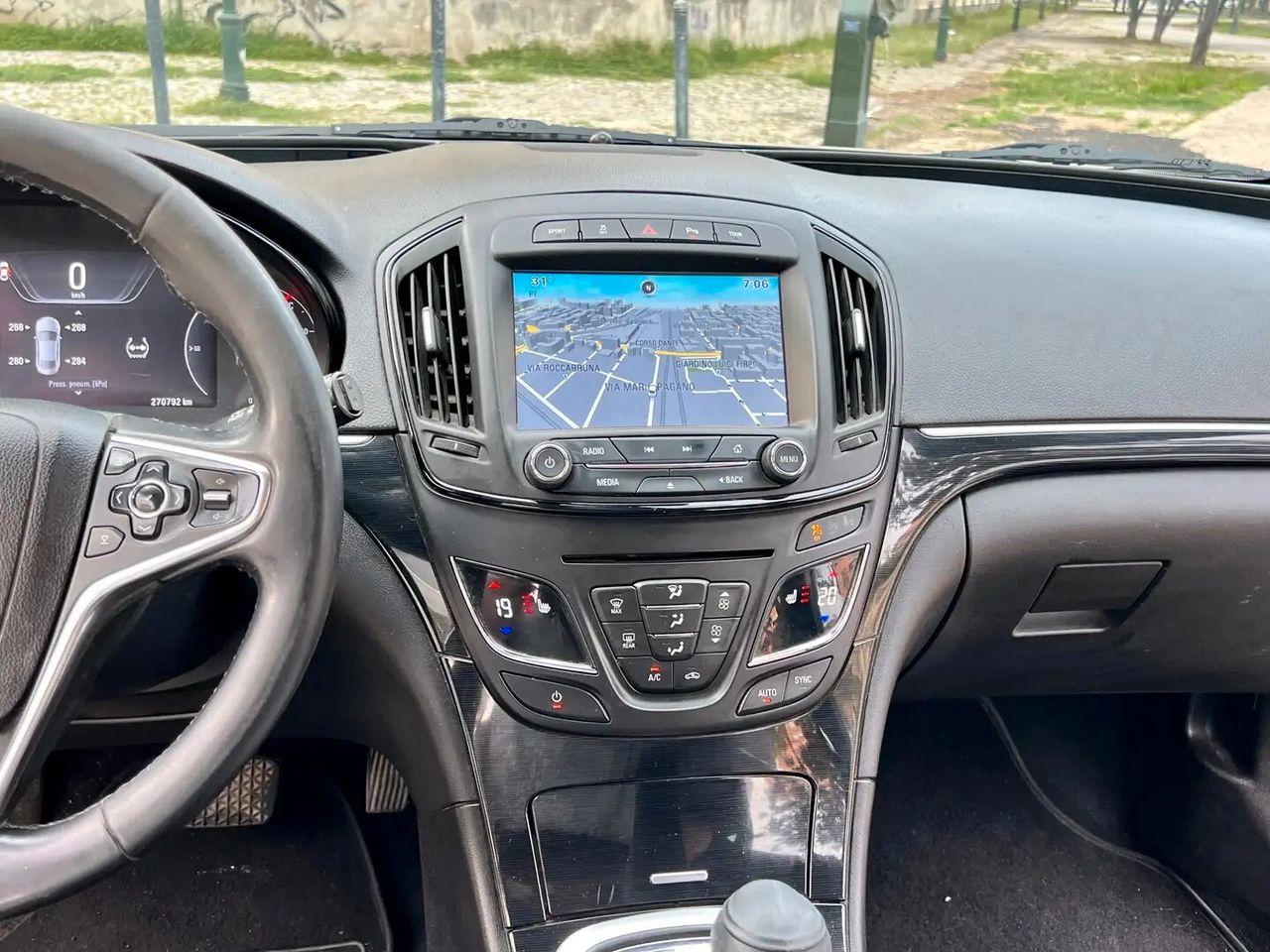 Opel Insignia 2015 — photo 15
