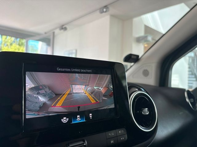 T-Klasse T 180 LED NAV STH KAM AHK 8FACH