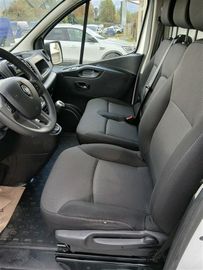 Renault Trafic - 8