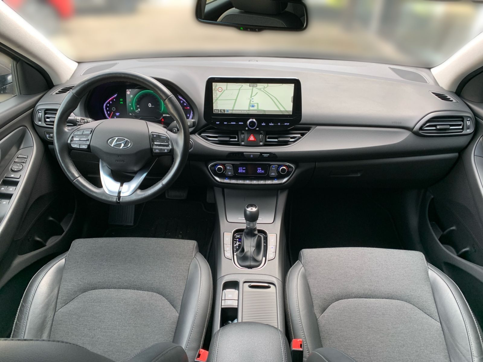 Fahrzeugabbildung Hyundai i30 Fastback 7-DCT 1.6 CRDi Prime Mild-Hybrid ne