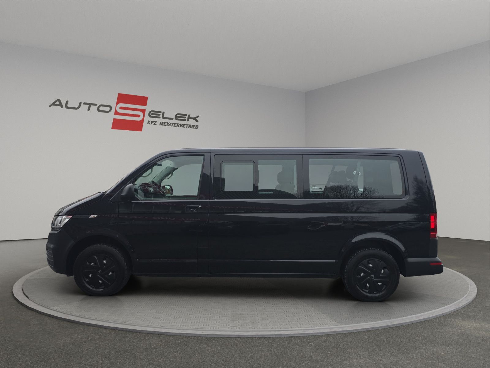 Fahrzeugabbildung Volkswagen T6 Transporter Kombi Lang 9-Sitze Tempomat SHZ