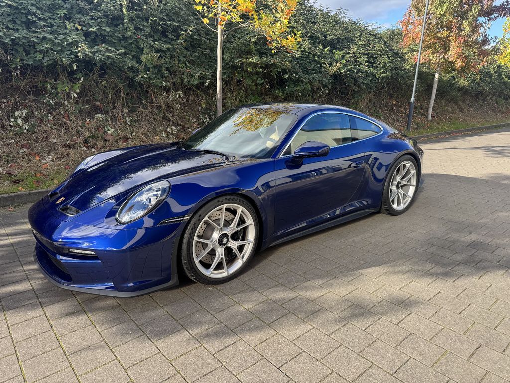Image of Porsche Carrera GT