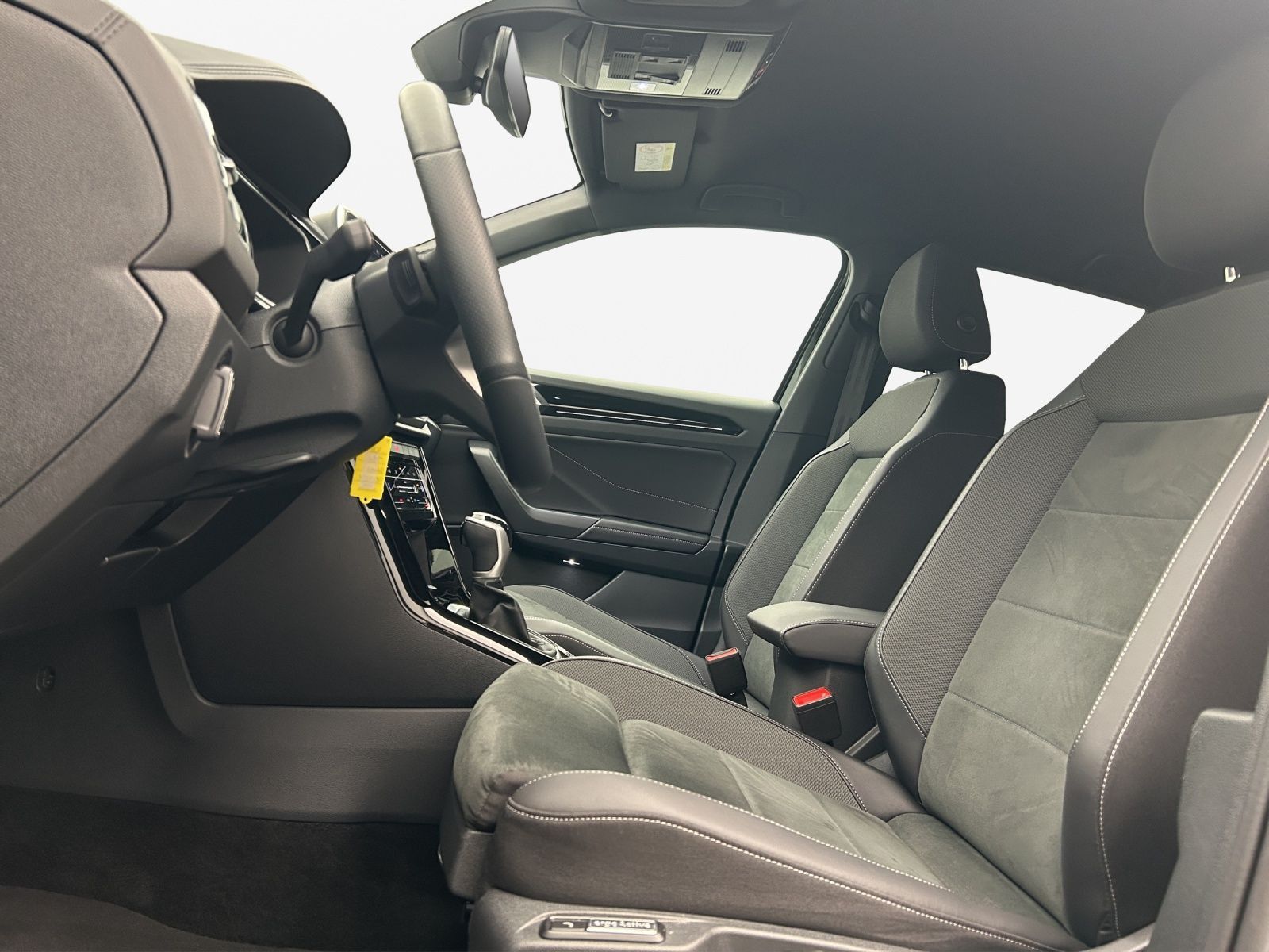 Volkswagen T-Roc - Bild 13