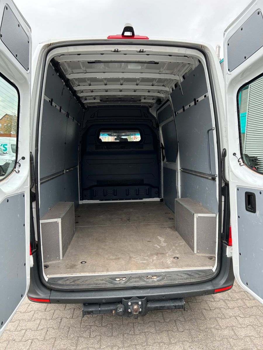 Fahrzeugabbildung Mercedes-Benz Sprinter  214 CDI   L2 H2    AHK