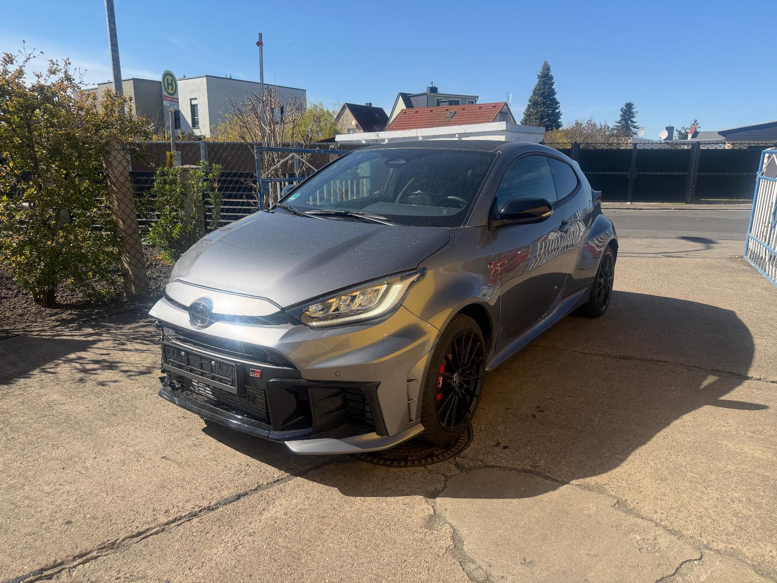 Toyota Yaris GR 8AT/HighPerf/Nav/JBL/Kam/Geschmiedet