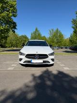 Mercedes-Benz CLA 220 d Progressive - gebrauchte Mercedes-Benz CLA 220 aus dem Jahr 2023