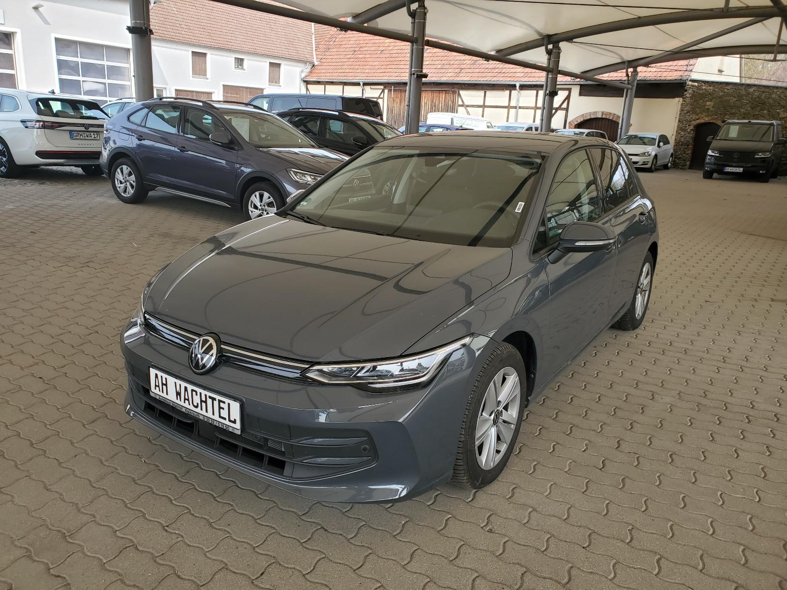 Volkswagen Golf VIII Lim. 1.5 TSI Life*behLenk*ACC*APP Con*