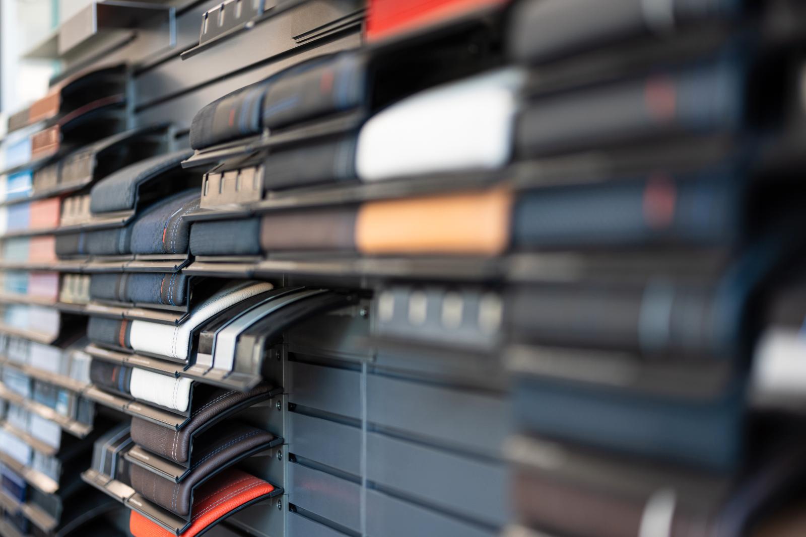 showroom-image-top