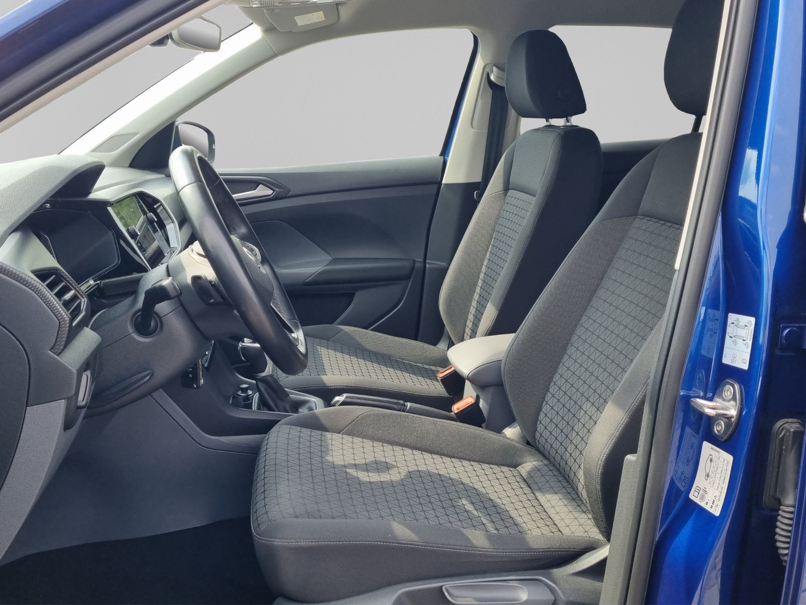 Fahrzeugabbildung Volkswagen T-Cross Life 1,0 TSI DSG Navi Kamera