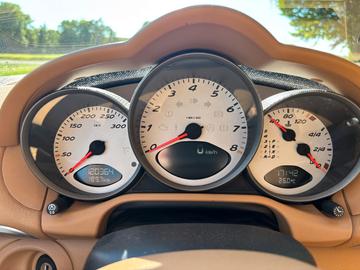 صورة 8 لـ 2007 Porsche CAYMAN