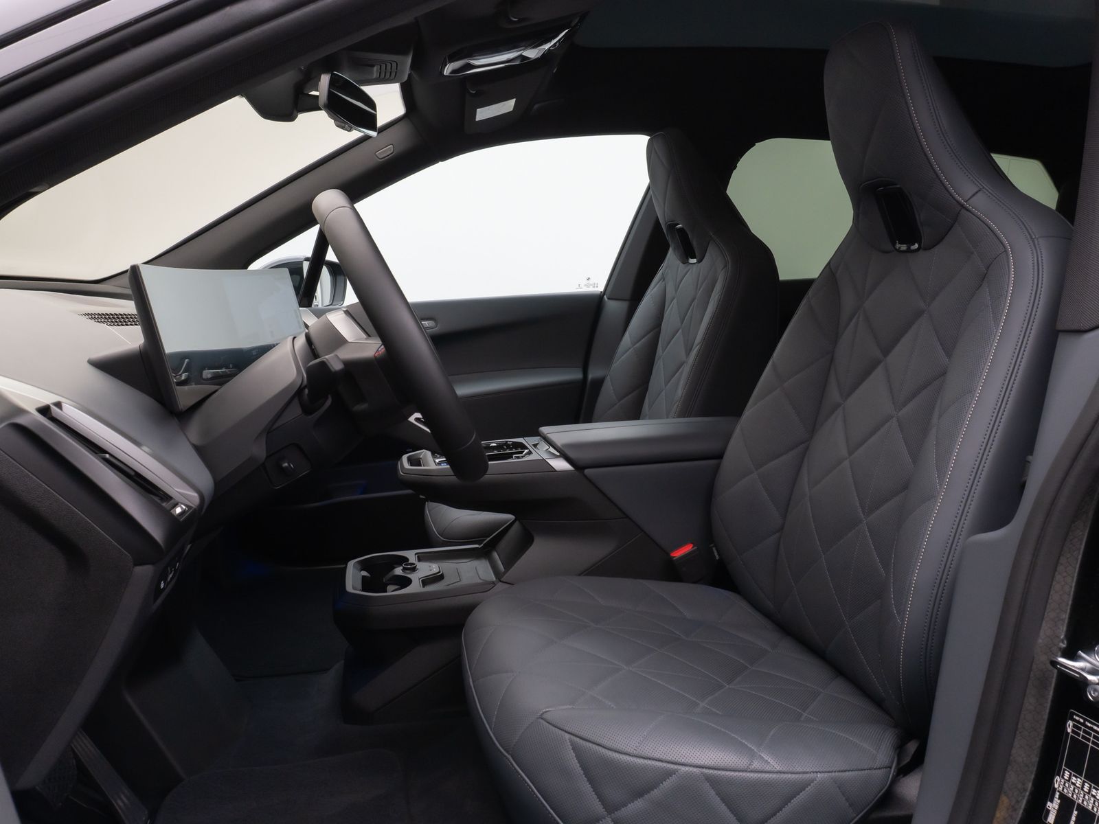 Fahrzeugabbildung BMW iX M60 Panorama 360°Laser B&W SoftCl Massage 22"
