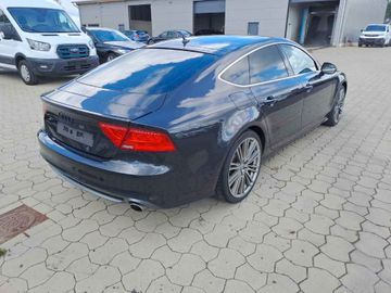 Audi A7 - 4