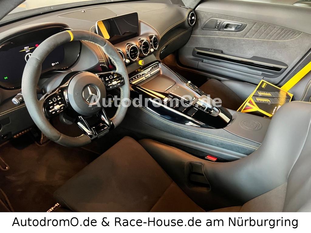Mercedes-Benz AMG GT R