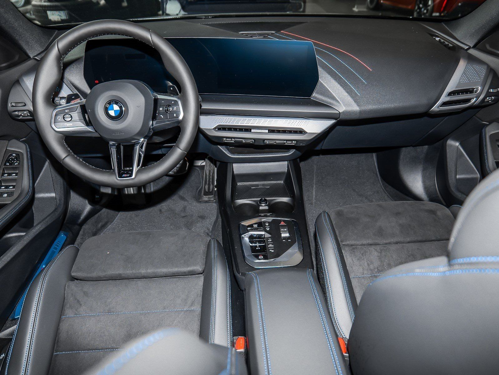 BMW 216 Gran Coupé - Bild 9