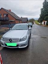Mercedes-Benz Mercedes C Klasse W204 220CDI - Mercedes-Benz 220: Klasse W220