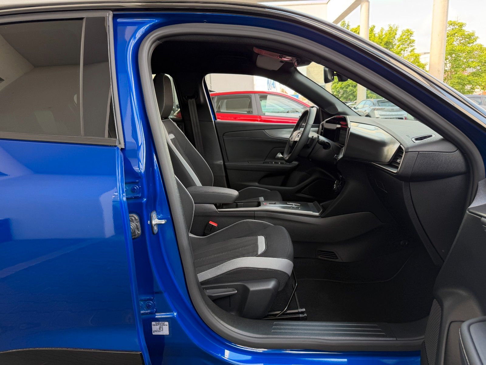 Fahrzeugabbildung Opel Mokka GS 136PS Automatik Hybrid/Navi/AHK!