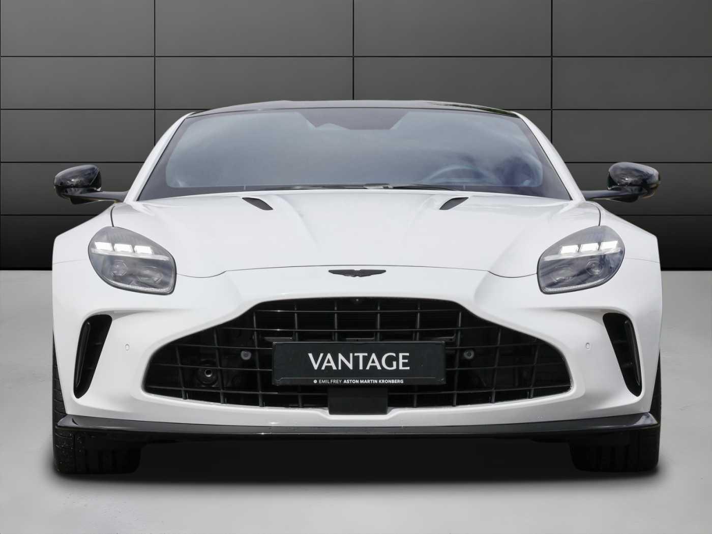 Aston Martin V8 Vantage Coupe