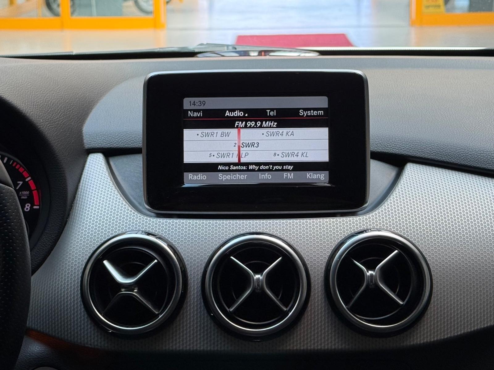 Mercedes-Benz B180|SHZ|PDC|Klimaanlage|Xenon|2.Hand|Bluetooth